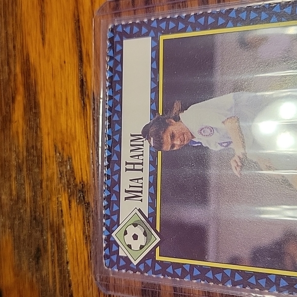 1992 Sports Illustrated for Kids Mia Hamm Rookie Card #71 - Picture 3 of 4